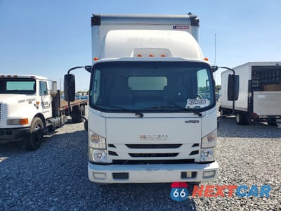 Piąte zdjęcie samochodu w środku: 2021 ISUZU NPR HD DELIVERY TRUCK VIN:54DC4W1D6MS206662 - miniatura