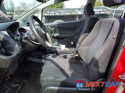 Zdjęcie 7 z 12 samochodu: 2010 HONDA FIT SPORT VIN:JHMGE8H4XAC040106 - miniatura