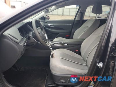 Zdjęcie 7 z 12 samochodu: 2021 HYUNDAI SONATA SEL VIN:5NPEL4JA8MH074304 - miniatura