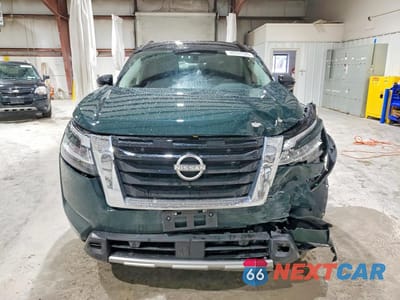 Piąte zdjęcie samochodu w środku: 2024 NISSAN PATHFINDER SL VIN:5N1DR3CD8RC234594 - miniatura