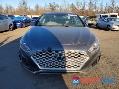 Piąte zdjęcie samochodu w środku: 2019 HYUNDAI SONATA LIMITED VIN:5NPE34AF3KH786888 - miniatura