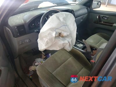 Zdjęcie 8 z 13 samochodu: 2005 KIA SORENTO LX VIN:KNDJD733055361391 - miniatura