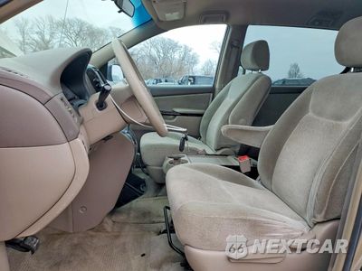 Zdjęcie 7 z 13 samochodu: 2005 TOYOTA SIENNA CE 7 PASSENGER VIN:5TDZA23C15S221794 - miniatura