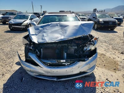 Piąte zdjęcie samochodu w środku: 2012 HYUNDAI SONATA SE 2.0T VIN:5NPEC4AB4CH442372 - miniatura