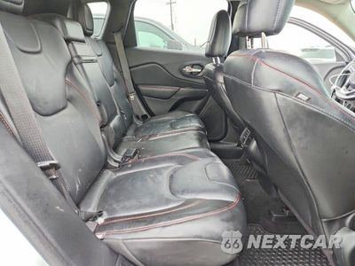 Zdjęcie 11 z 12 samochodu: 2015 JEEP CHEROKEE TRAILHAWK VIN:1C4PJMBS3FW651890 - miniatura