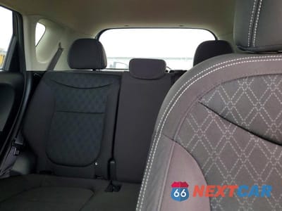 Zdjęcie 10 z 12 samochodu: 2016 KIA SOUL BASE VIN:KNDJN2A28G7254140 - miniatura