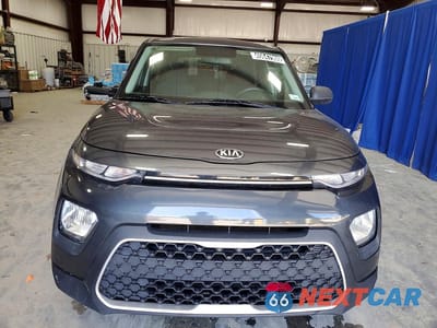 Piąte zdjęcie samochodu w środku: 2021 KIA SOUL LX VIN:KNDJ23AU2M7742155 - miniatura