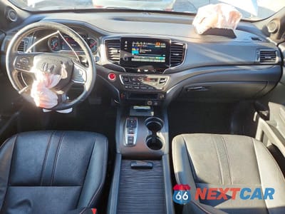 Zdjęcie 8 z 12 samochodu: 2022 HONDA PILOT TRAILSPORT VIN:5FNYF6H88NB099982 - miniatura