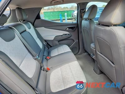 Zdjęcie 11 z 14 samochodu: 2023 CHEVROLET BOLT EUV PREMIER VIN:1G1FZ6S04P4175282 - miniatura
