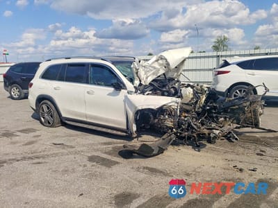 Czwarte zdjęcie samochodu z boku: 2020 MERCEDES-BENZ GLS 450 4MATIC VIN:4JGFF5KE1LA242868 - miniatura