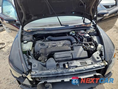 Zdjęcie 11 z 12 samochodu: 2010 VOLVO C30 T5 VIN:YV1672MK2A2181387 - miniatura