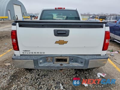 Zdjęcie 6 z 12 samochodu: 2010 CHEVROLET SILVERADO K1500 VIN:1GCSKPE34AZ219703 - miniatura