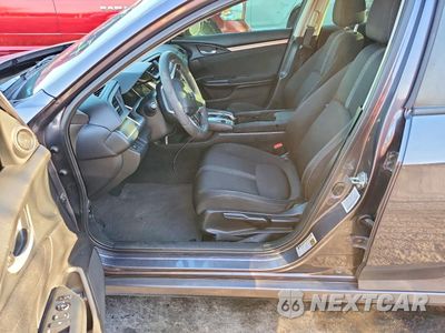 Zdjęcie 7 z 14 samochodu: 2017 HONDA CIVIC EX VIN:19XFC2F74HE027674 - miniatura