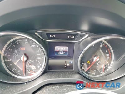 Zdjęcie 9 z 11 samochodu: 2018 MERCEDES-BENZ CLA 250 VIN:WDDSJ4EB4JN658874 - miniatura