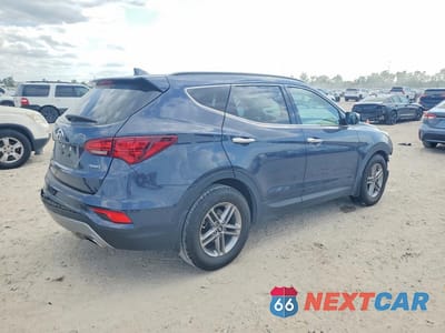 Trzecie zdjęcie samochodu z tyłu: 2017 HYUNDAI SANTA FE SPORT 2.4L VIN:5NMZU3LB9HH019328 - miniatura
