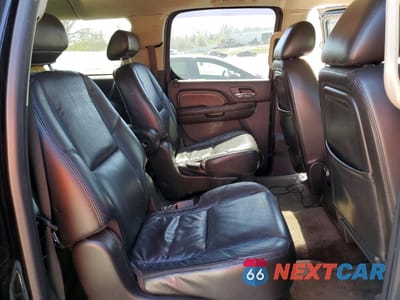 Zdjęcie 11 z 13 samochodu: 2010 CADILLAC ESCALADE ESV PREMIUM VIN:1GYUKJEF5AR196314 - miniatura