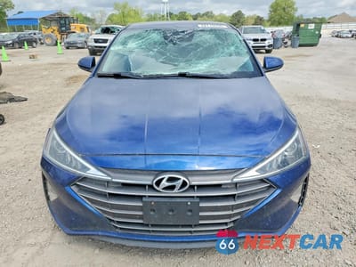 Piąte zdjęcie samochodu w środku: 2020 HYUNDAI ELANTRA VIN:5NPD84LF3LH574682 - miniatura