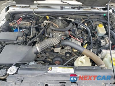 Zdjęcie 11 z 11 samochodu: 2010 JEEP WRANGLER UNLIMITED SAHARA VIN:1J4BA5H16AL101702 - miniatura