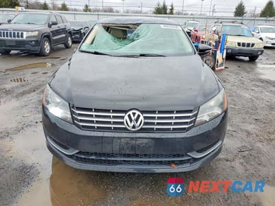 Piąte zdjęcie samochodu w środku: 2012 VOLKSWAGEN PASSAT SE VIN:1VWBN7A34CC067356 - miniatura