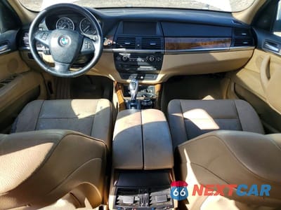 Zdjęcie 8 z 12 samochodu: 2013 BMW X5 XDRIVE35D VIN:5UXZW0C53D0B95158 - miniatura