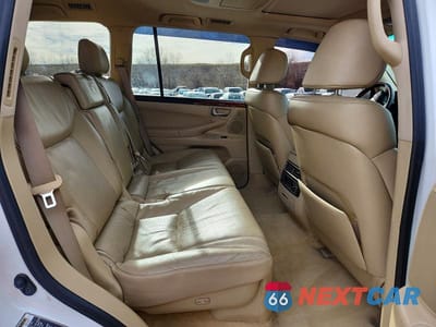 Zdjęcie 11 z 12 samochodu: 2009 LEXUS LX 570 BASE VIN:JTJHY00W094020509 - miniatura