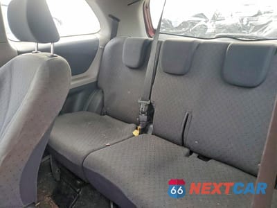 Zdjęcie 10 z 12 samochodu: 2010 TOYOTA YARIS BASE VIN:JTDJT4K32A5312710 - miniatura