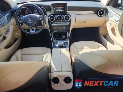 Zdjęcie 8 z 11 samochodu: 2016 MERCEDES-BENZ C 300 VIN:55SWF4JB7GU103118 - miniatura