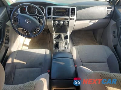 Zdjęcie 8 z 13 samochodu: 2005 TOYOTA 4RUNNER SR5 VIN:JTEZU14R950049193 - miniatura