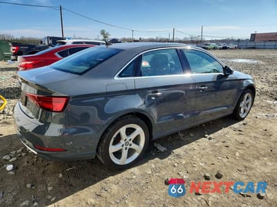 Trzecie zdjęcie samochodu z tyłu: 2019 AUDI A3 PREMIUM VIN:WAUAUGFF2K1009550 - miniatura