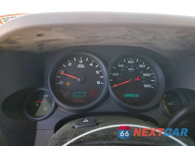 Zdjęcie 9 z 11 samochodu: 2008 GMC SIERRA K1500 VIN:2GTEK13C681336182 - miniatura