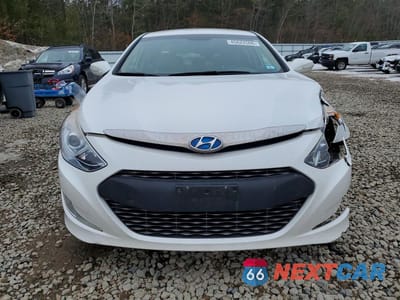 Piąte zdjęcie samochodu w środku: 2012 HYUNDAI SONATA HYBRID BASE VIN:KMHEC4A49CA059323 - miniatura