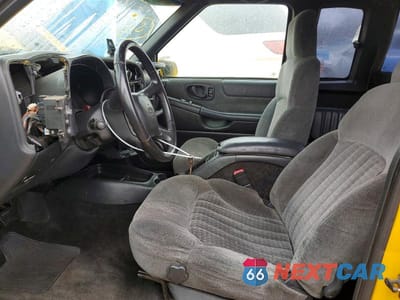 Zdjęcie 7 z 13 samochodu: 2002 CHEVROLET S TRUCK S10 VIN:1GCCS19W528199524 - miniatura