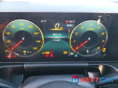 Zdjęcie 9 z 12 samochodu: 2021 MERCEDES-BENZ GLA 250 4MATIC VIN:W1N4N4HB9MJ194620 - miniatura