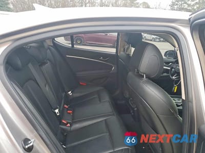 Zdjęcie 10 z 12 samochodu: 2023 GENESIS G70 BASE VIN:KMTG34TA3PU131543 - miniatura