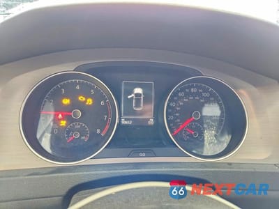 Zdjęcie 9 z 12 samochodu: 2015 VOLKSWAGEN GOLF VIN:3VW217AU1FM020034 - miniatura