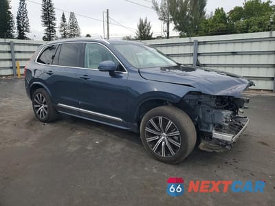 Czwarte zdjęcie samochodu z boku: 2025 VOLVO XC90 CORE VIN:YV4M12PJ3S1338947 - miniatura