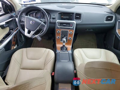 Zdjęcie 8 z 12 samochodu: 2016 VOLVO S60 PLATINUM VIN:LYV402FM6GB105727 - miniatura