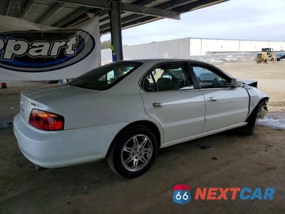 Trzecie zdjęcie samochodu z tyłu: 2000 ACURA 3.2TL VIN:19UUA566XYA038771 - miniatura