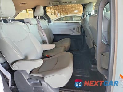 Zdjęcie 11 z 13 samochodu: 2025 TOYOTA SIENNA XLE 8-PASSENGER VIN:5TDYRKEC9SS275888 - miniatura