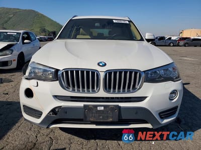 Piąte zdjęcie samochodu w środku: 2016 BMW X3 XDRIVE28I VIN:5UXWX9C52G0D94789 - miniatura