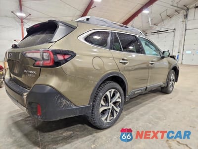 Trzecie zdjęcie samochodu z tyłu: 2022 SUBARU OUTBACK VIN:4S4BTAPC5N3149043 - miniatura