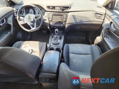 Zdjęcie 8 z 14 samochodu: 2018 NISSAN ROGUE SV VIN:JN8AT2MV7JW313420 - miniatura