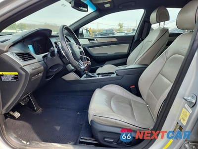 Zdjęcie 7 z 12 samochodu: 2015 HYUNDAI SONATA SPORT 2.0T VIN:5NPE34AB3FH088137 - miniatura