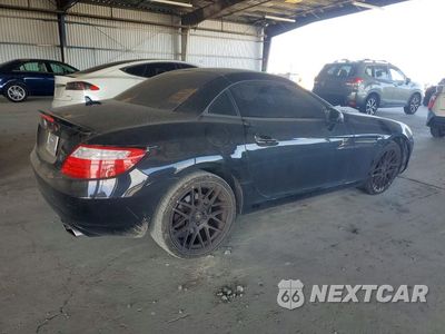 Trzecie zdjęcie samochodu z tyłu: 2012 MERCEDES-BENZ SLK 350 VIN:WDDPK5HA8CF012942 - miniatura