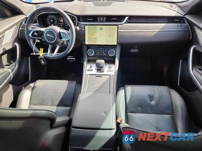 Zdjęcie 8 z 14 samochodu: 2024 JAGUAR F-PACE SVR VIN:SADCZ2EE0RA739609 - miniatura