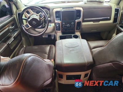 Zdjęcie 8 z 11 samochodu: 2013 RAM 2500 LONGHORN VIN:3C6UR5GL3DG537992 - miniatura