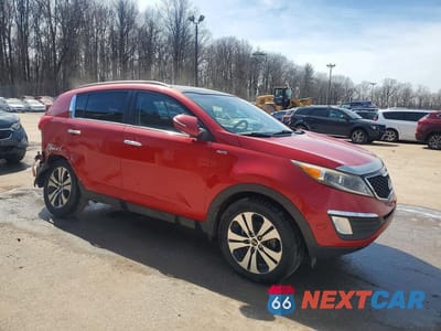 Czwarte zdjęcie samochodu z boku: 2013 KIA SPORTAGE EX VIN:KNDPCCA26D7534916 - miniatura