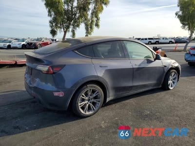 Trzecie zdjęcie samochodu z tyłu: 2023 TESLA MODEL Y VIN:7SAYGDEEXPF647479 - miniatura