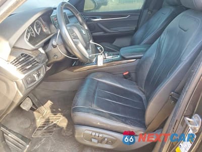 Zdjęcie 7 z 12 samochodu: 2017 BMW X5 XDRIVE35I VIN:5UXKR0C39H0V81660 - miniatura