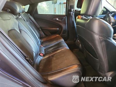 Zdjęcie 10 z 12 samochodu: 2015 CHRYSLER 200 S VIN:1C3CCCBB1FN760040 - miniatura